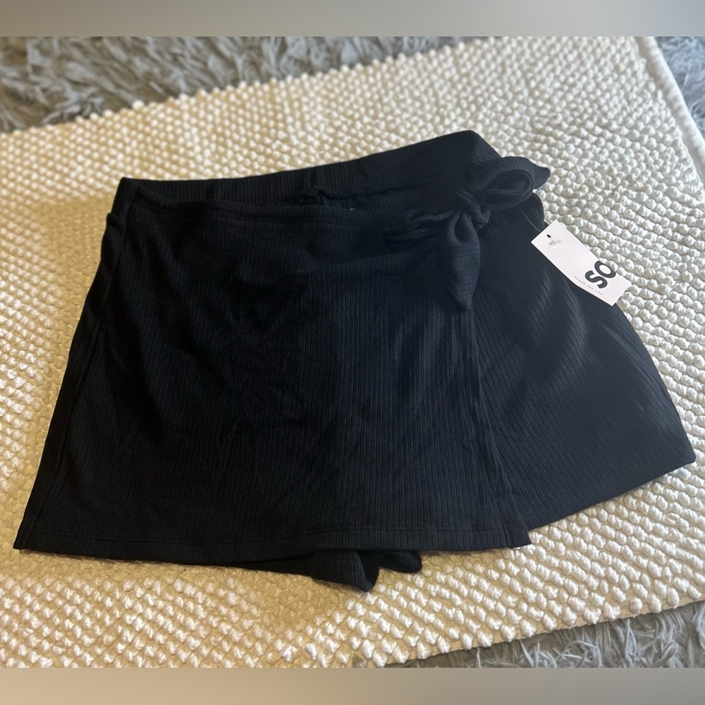 NWT SO Black Mini Wrap Skort
